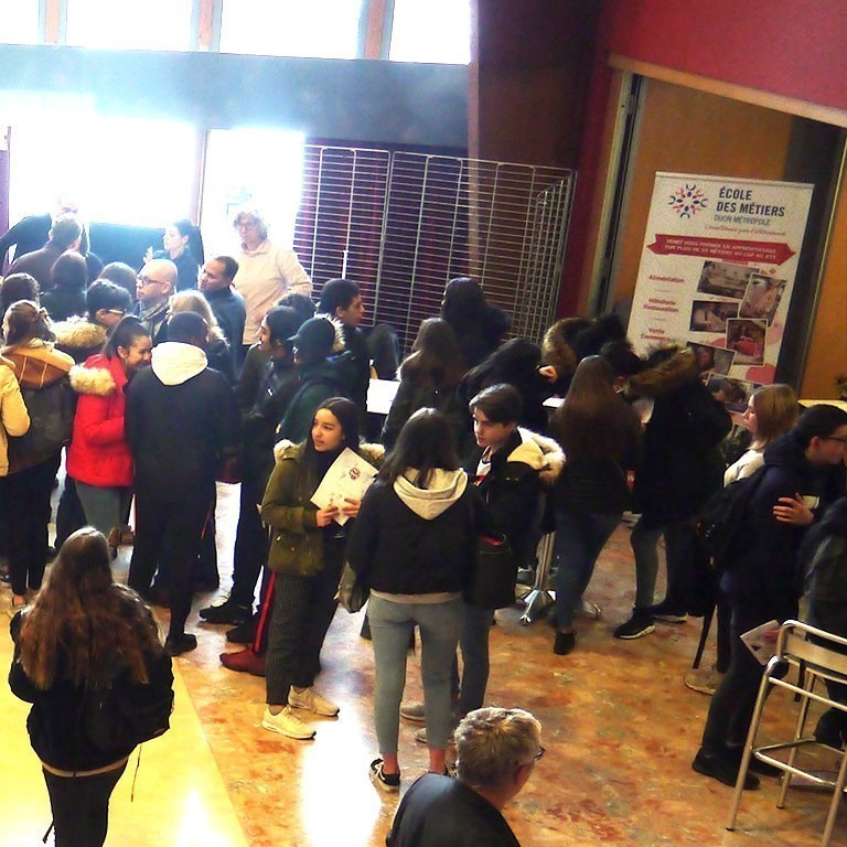 L'École des Métiers - Dijon métropole au Salon de l'orientation de Longvic 2019 au salon de l'orientation de Longvic 2019