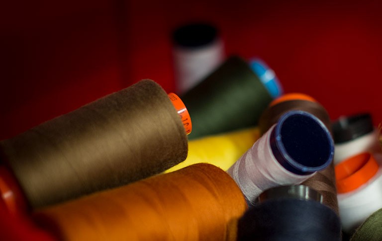 Le chantier d'insertion couture Ligne Essentielle à l'Ecole des Métiers