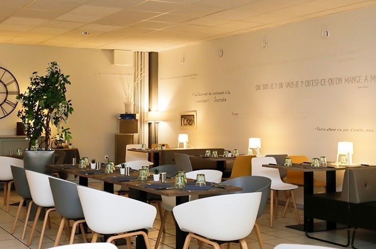 Des repas moins chers à la Brasserie L'Encas de l'École des Métiers Dijon Métropole
