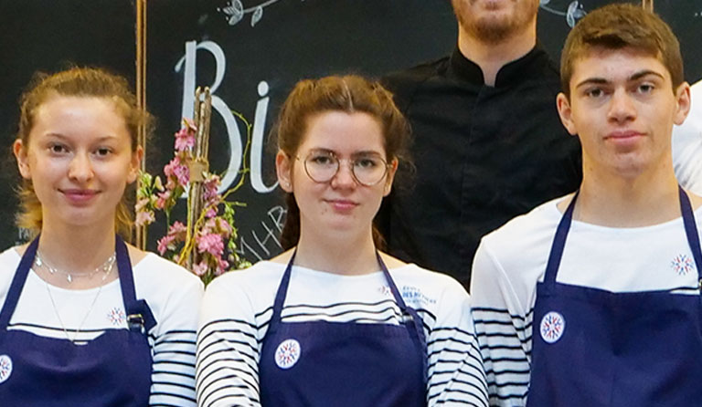 Apprentis de l'Ecole des Métiers au Brunch des Halles de Dijon en 2021