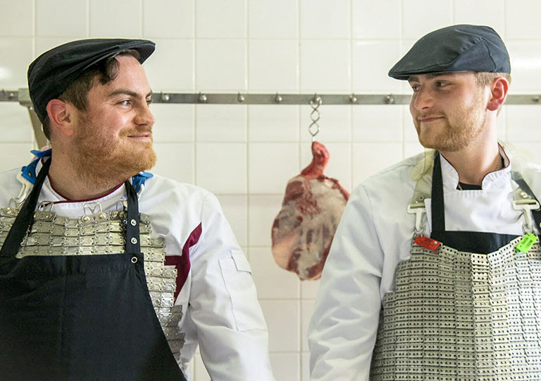 Les bouchers de l'Ecole des Métiers au Salon de l'Agriculture