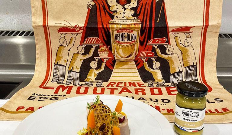 L'EDM reçoit Reine de Dijon pour un menu tout moutarde
