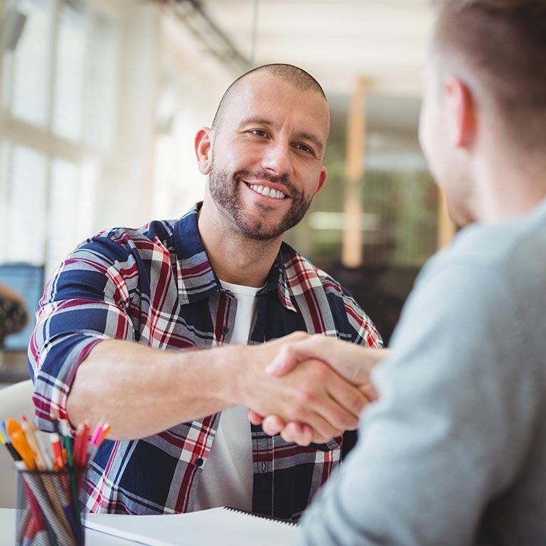 Je recherche un alternant, salarié